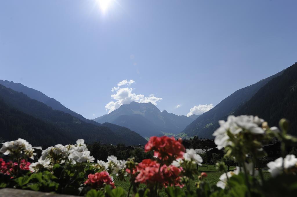 Ferienwohnung Gästehaus Huber Mayrhofen Exterior foto